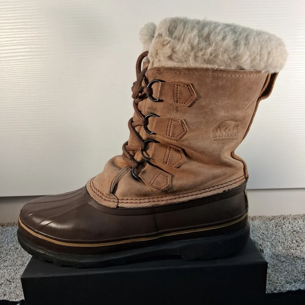 Vintage Sorel Alpine Men's Leather Winter Boots Wool Shearling Lining Size 9